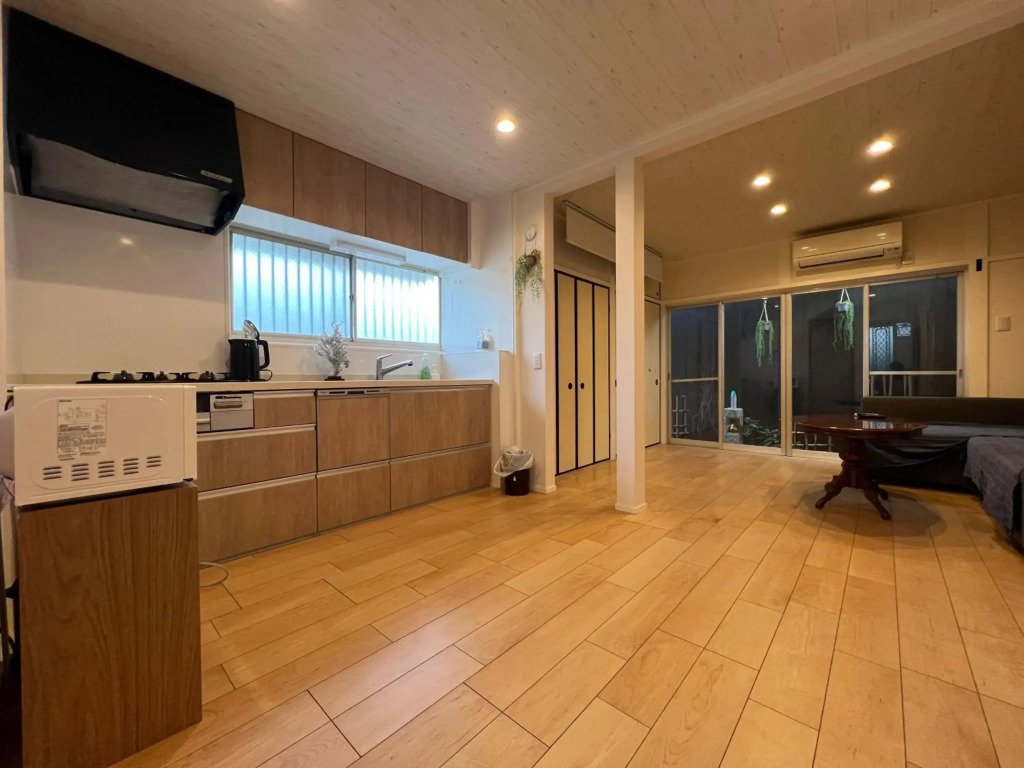 【maple season】Inari/3floors house/near to railway