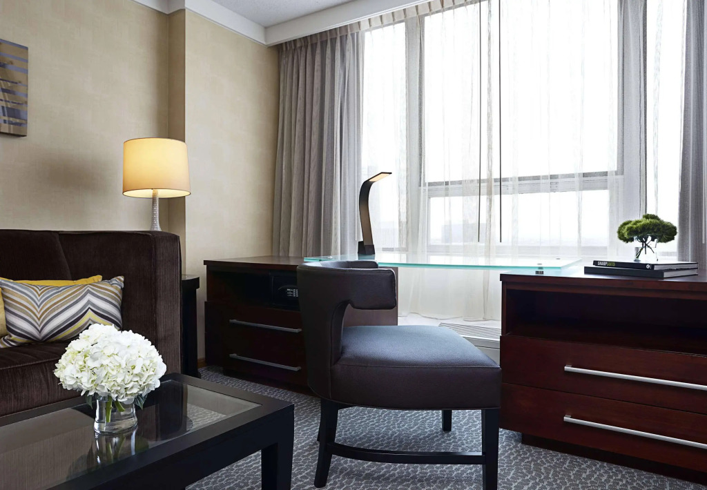 Renaissance Columbus Downtown Hotel