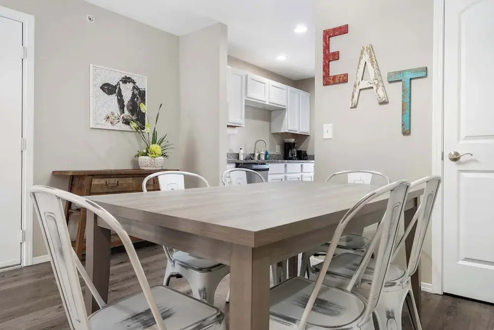 The Moab and Country Farmhouse Duo - Table Rock