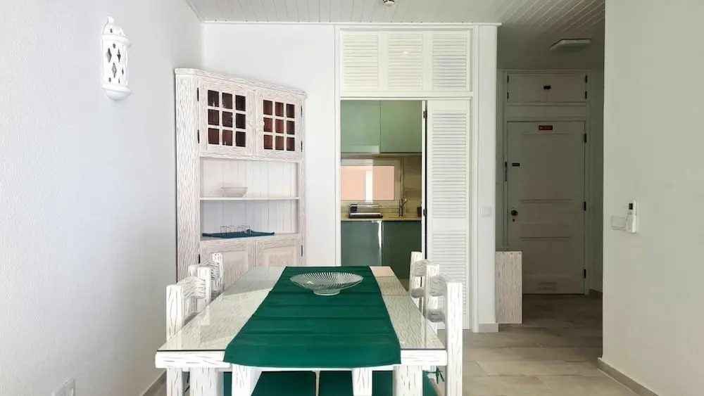 Albufeira With Terrace sea Views 5 min to Beach 21