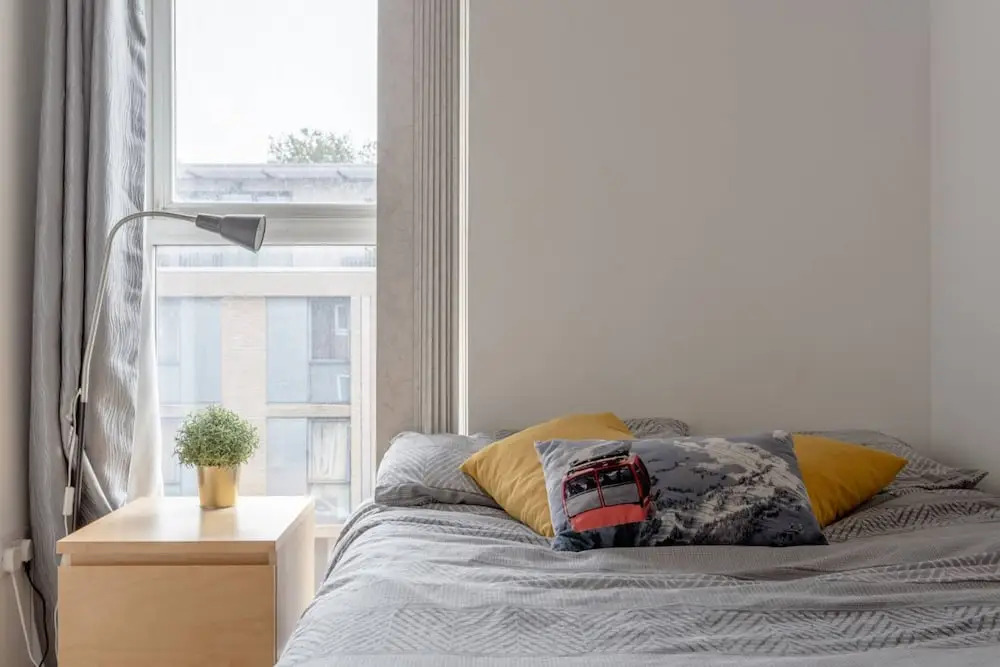 Modern and Bright 2 Bedroom Flat Near Burgess Park in Peckham