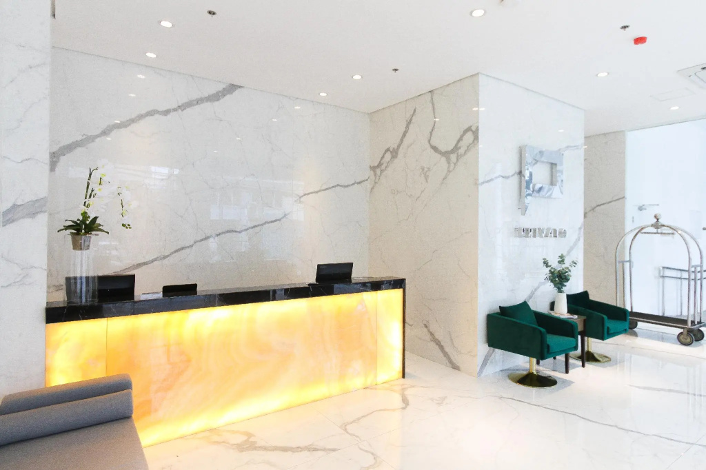 Privato Makati
