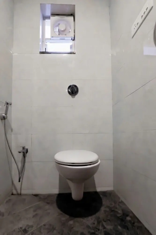 Restr Inn Manish Nagar