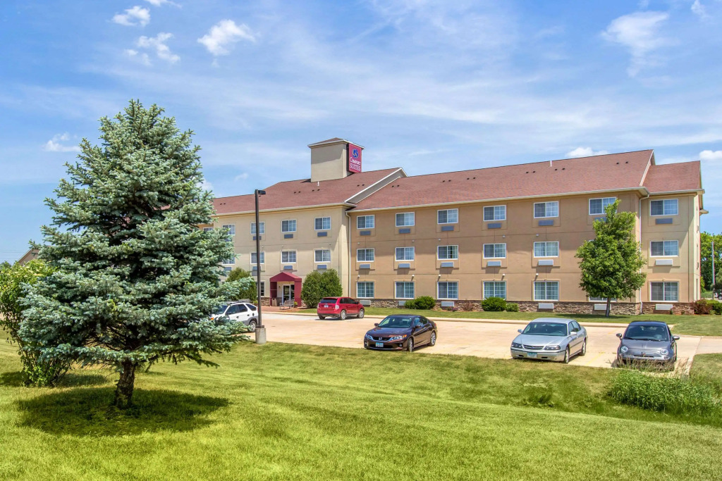Comfort Suites Cedar Falls Industrial Park