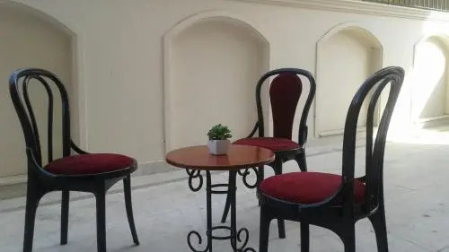 Pamposh Guest House, Gurgaon