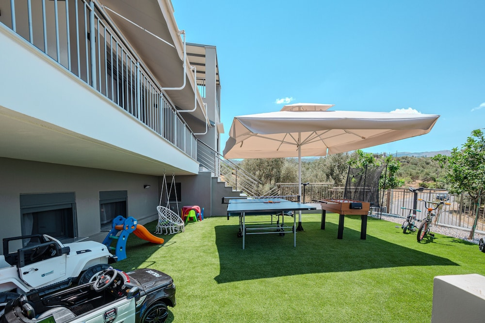 3As 3BD Villa, Heated Pool, Sauna & Gym