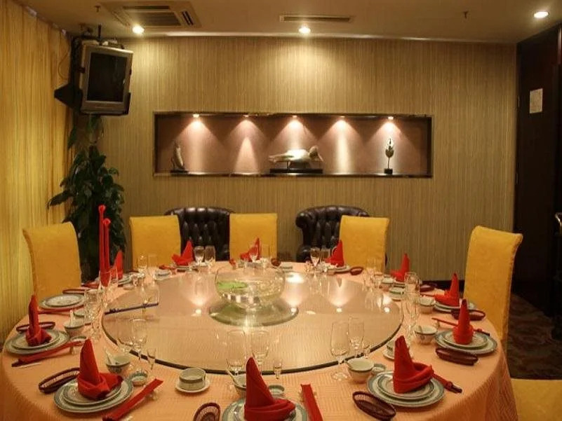 Shanghai Golden Jade Sunshine Hotel
