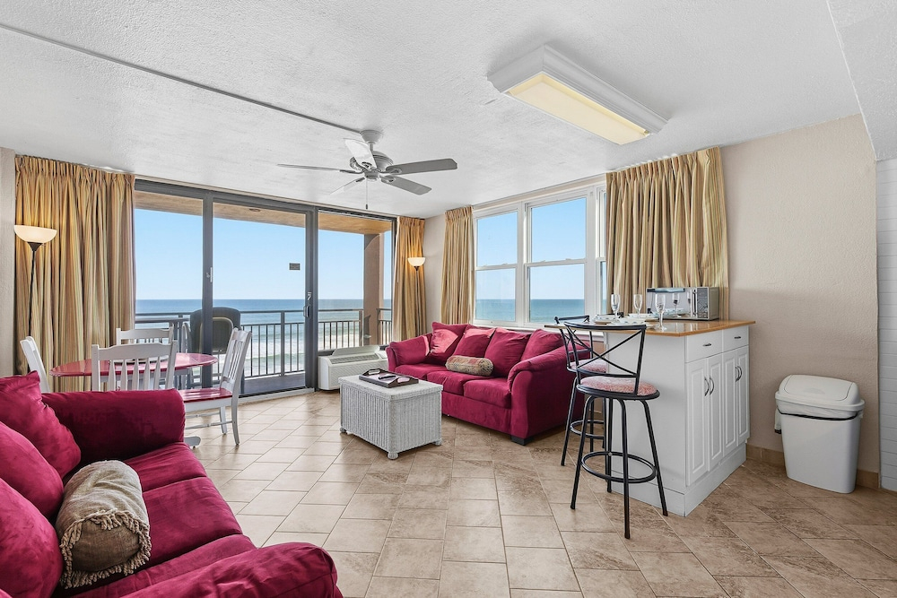Hawaiian Inn 502