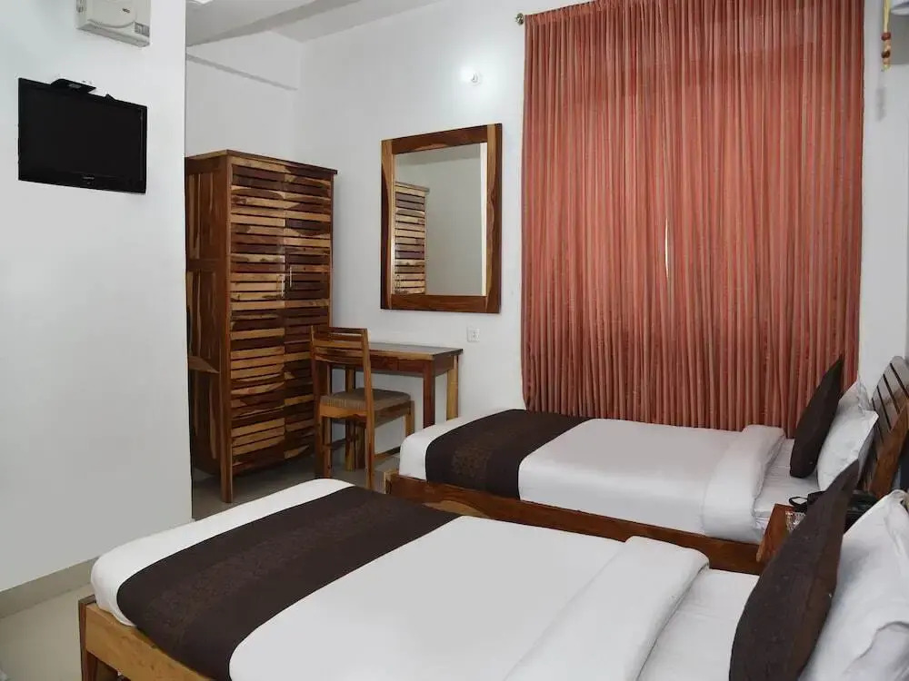 Hotel Laavish
