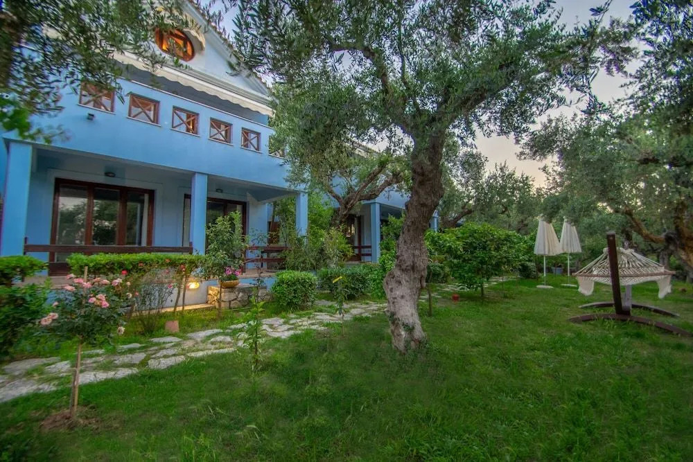 Fafla Beach Apartments