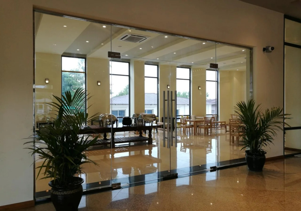 Vegas Hotel - Nay Pyi Taw