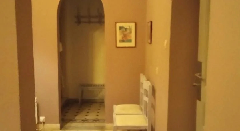 Tinion Hotel