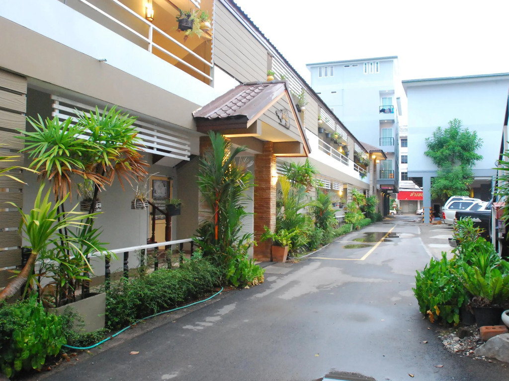 Lucky Home