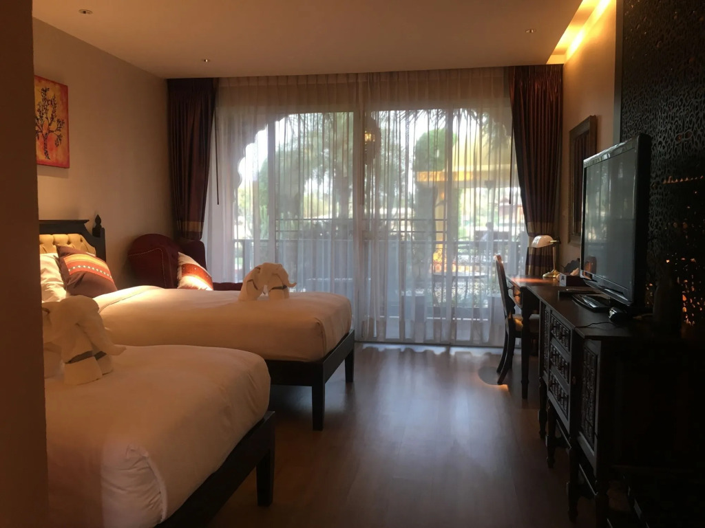 SHEIK ISTANA HOTEL CHIANGMAl