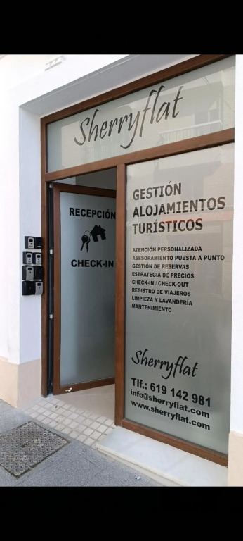 Sherryflat Abrantes - Parking