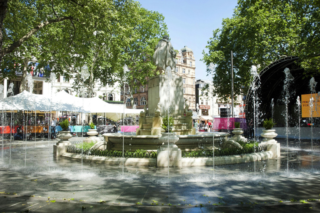 Premier Inn London Leicester Square
