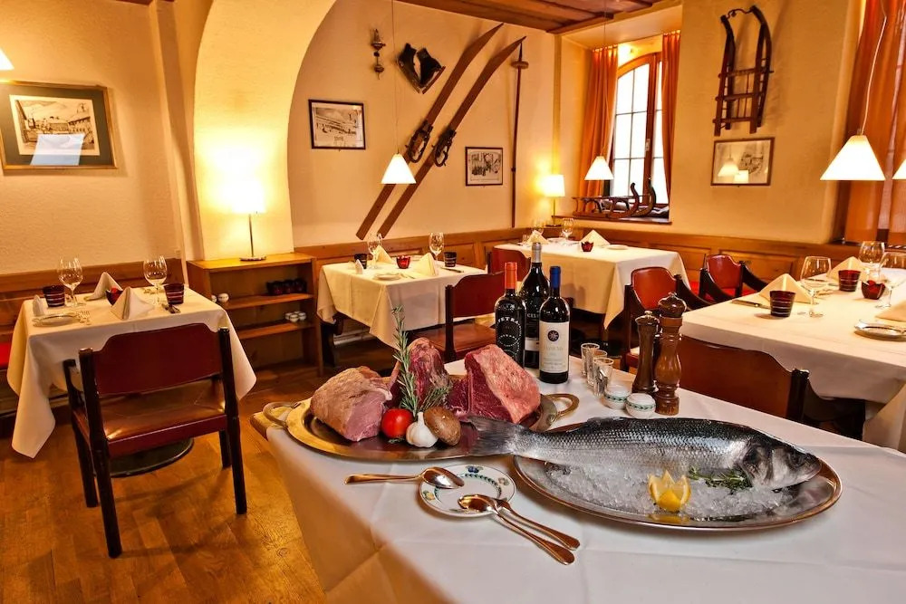Hotel Engiadina