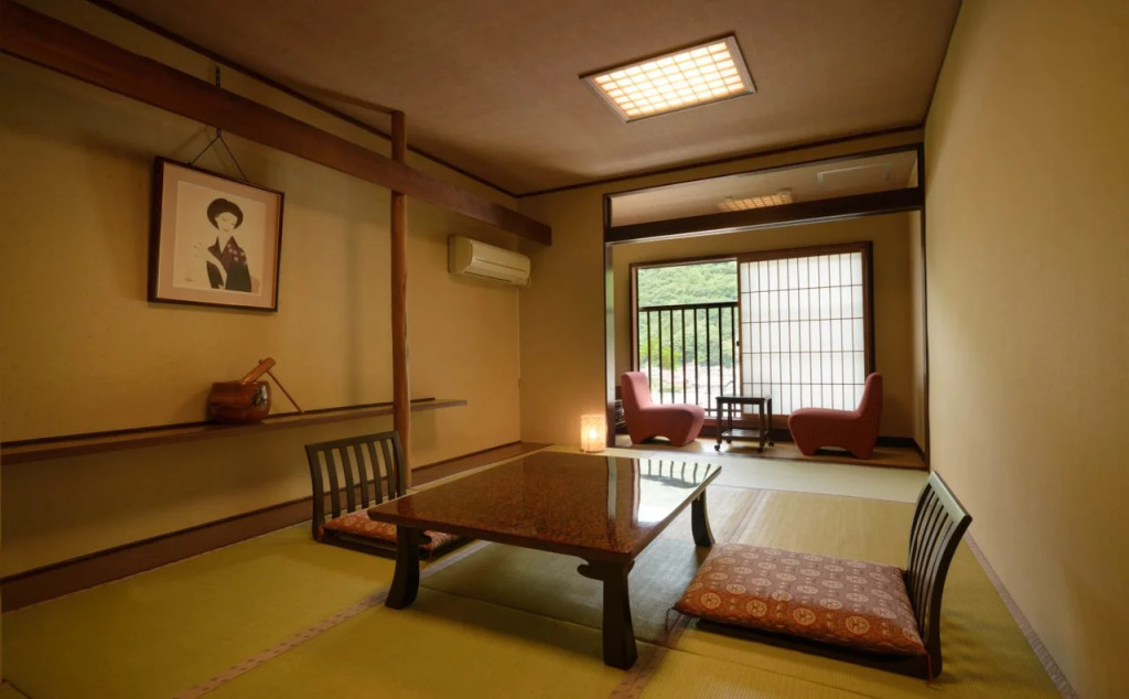 Tsutaya