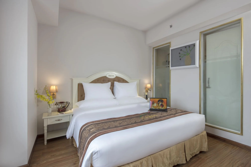 Nha VIET Nha Trang Hotel