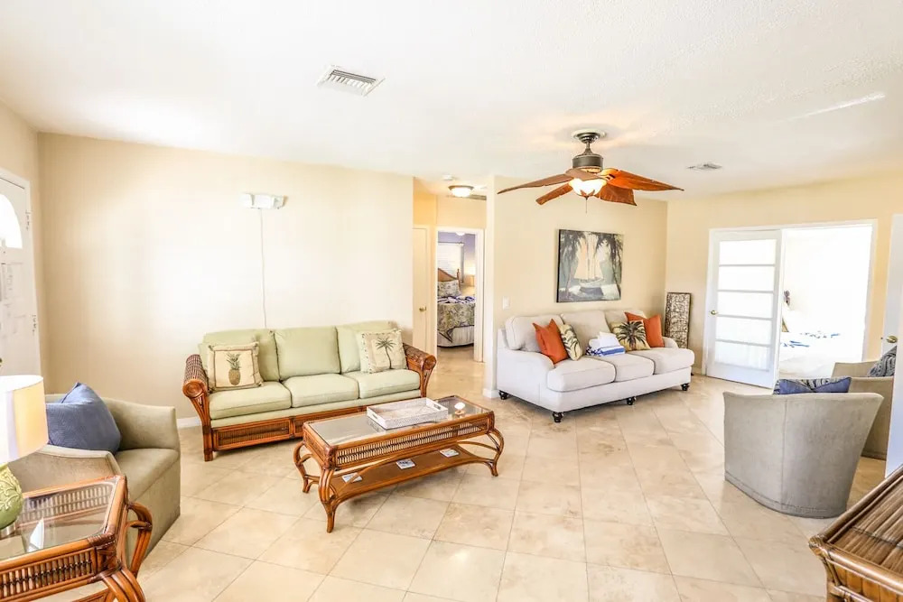 121 Egret Beach House