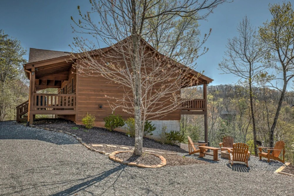 Sun's Cabin by Escape to Blue Ridge