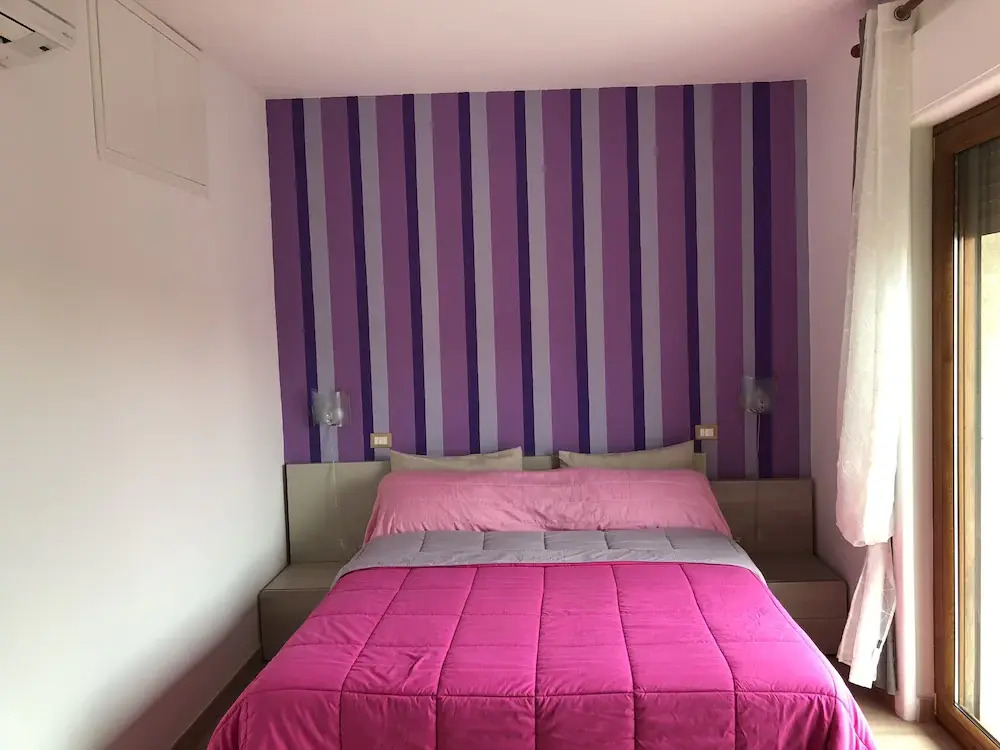 English Inn Rooms
