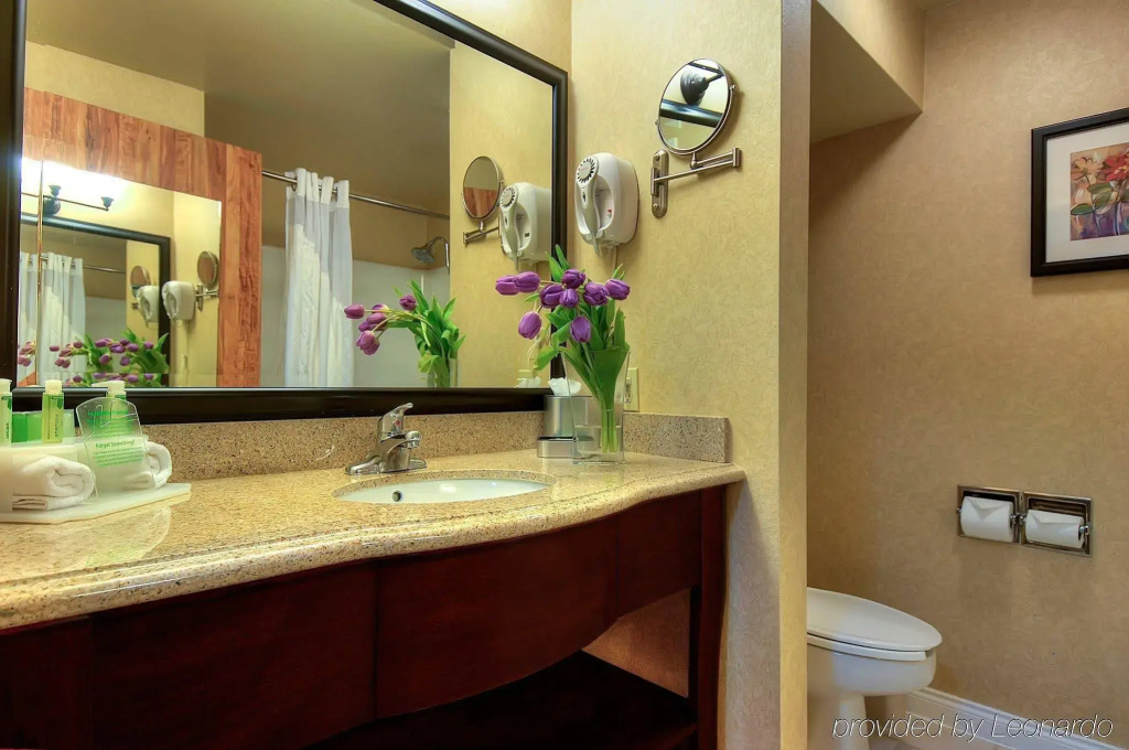 Holiday Inn Express Temecula by IHG