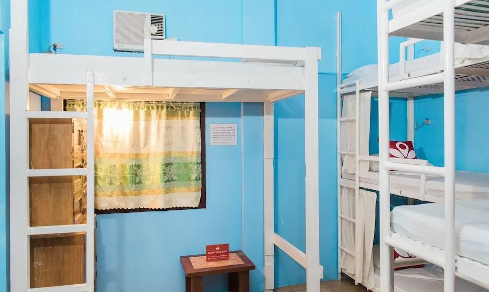 ZEN Hostel OMP El Nido