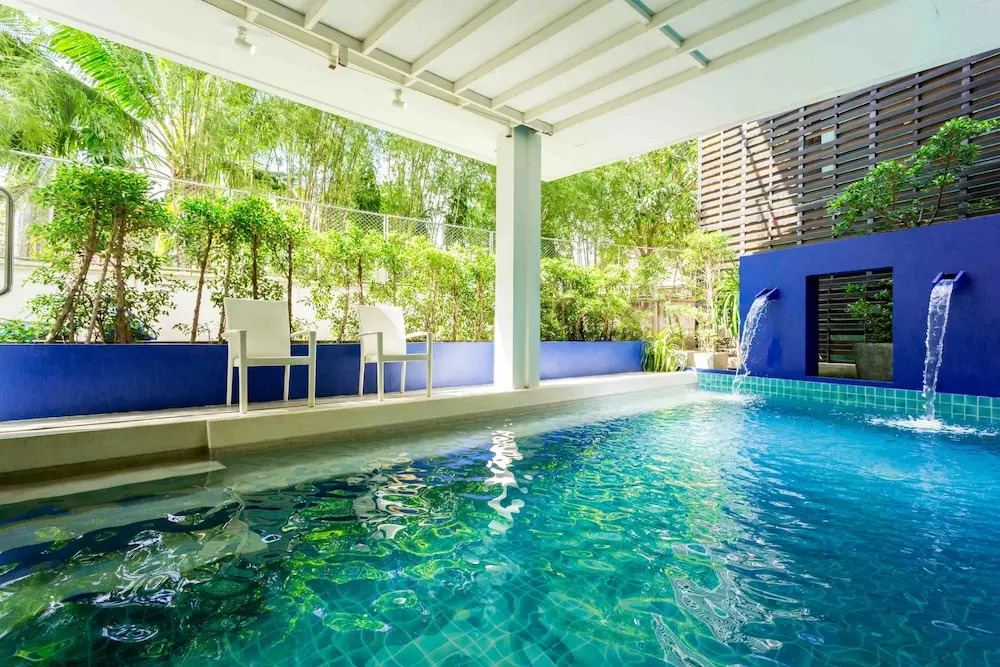 Moxi Boutique Hotel