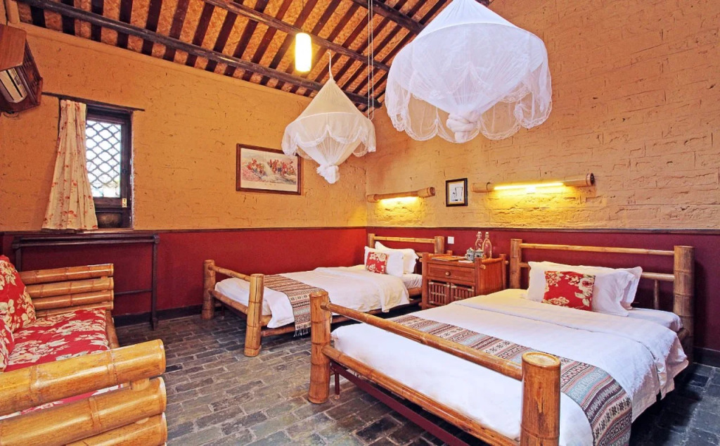 Yangshuo Village Inn Boutique Hotel