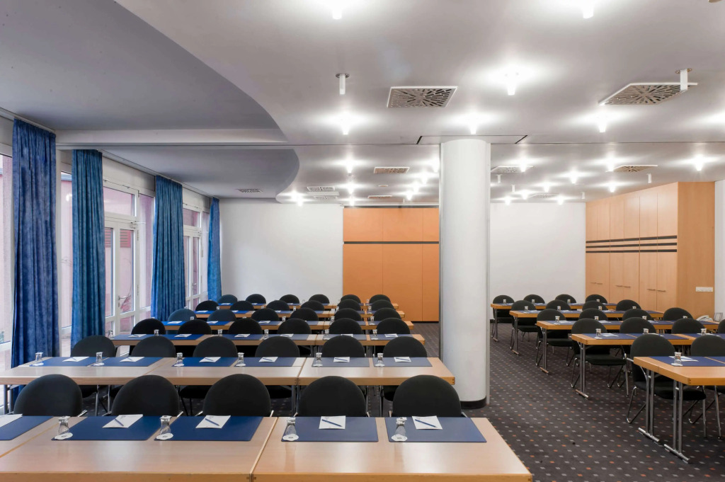 TRYP by Wyndham Halle