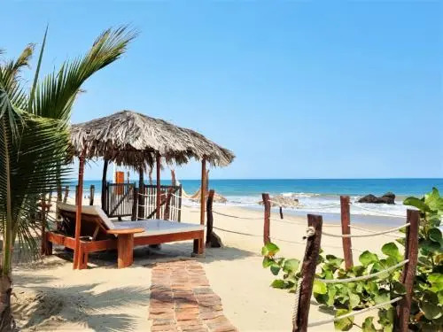 Wallac Bungalows Canoas de Punta Sal