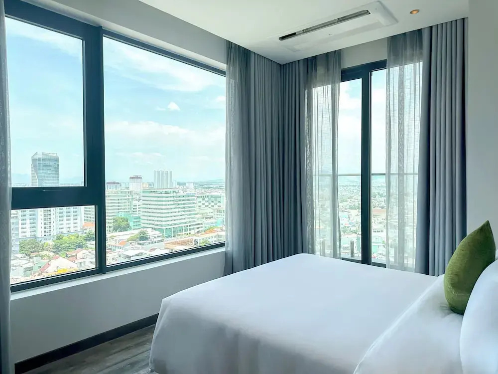 Centre Point Da Nang City Hotel - Afternoon Tea Inclusive