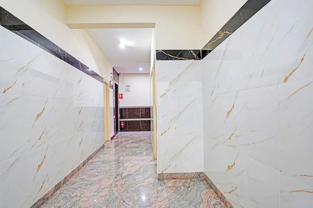 Fabhotel Platinum
