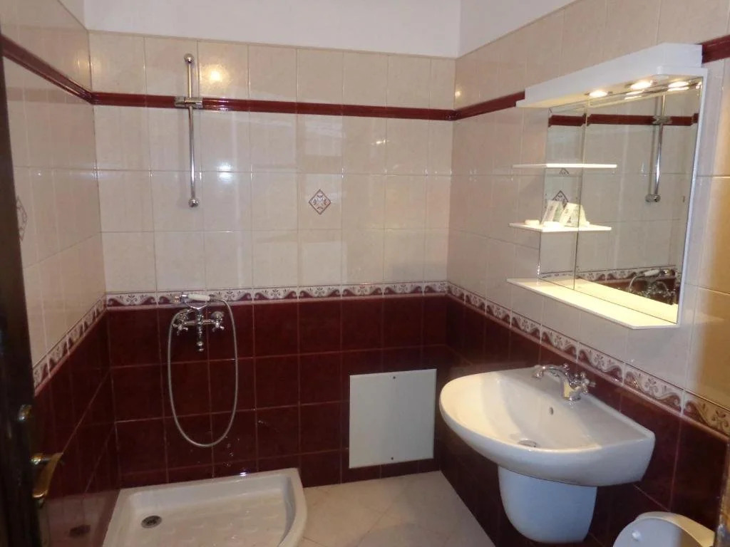 Guest Rooms Cheshmata