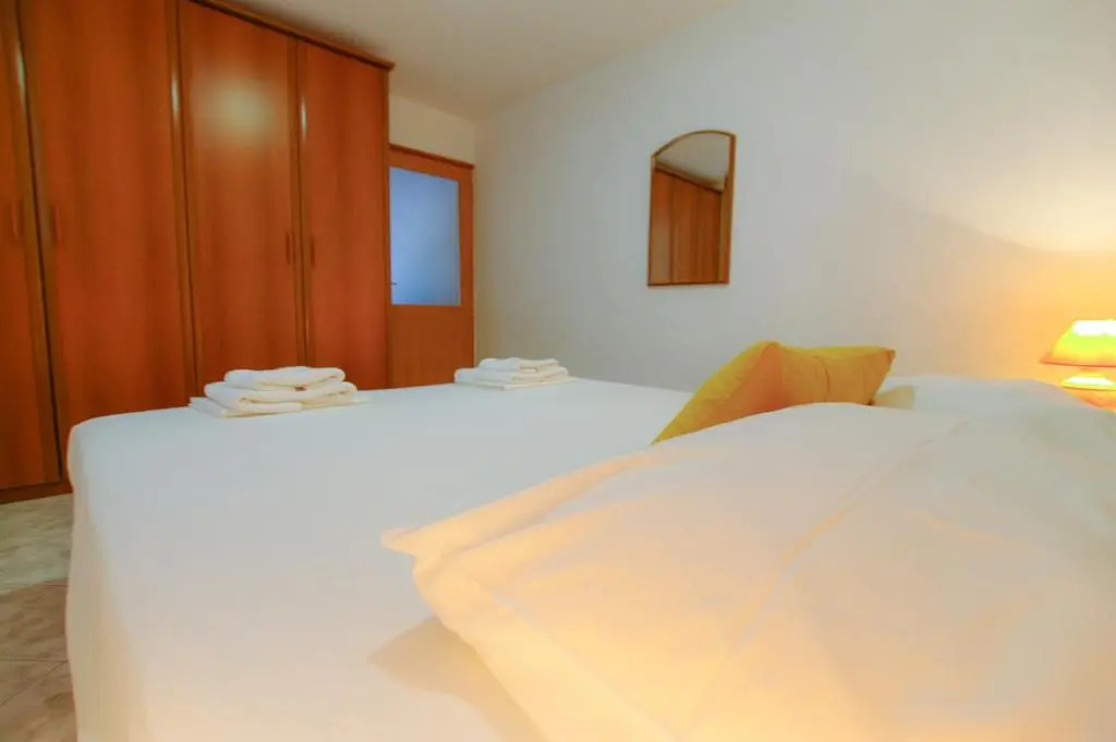 Murter-Slanica Beach id 928
