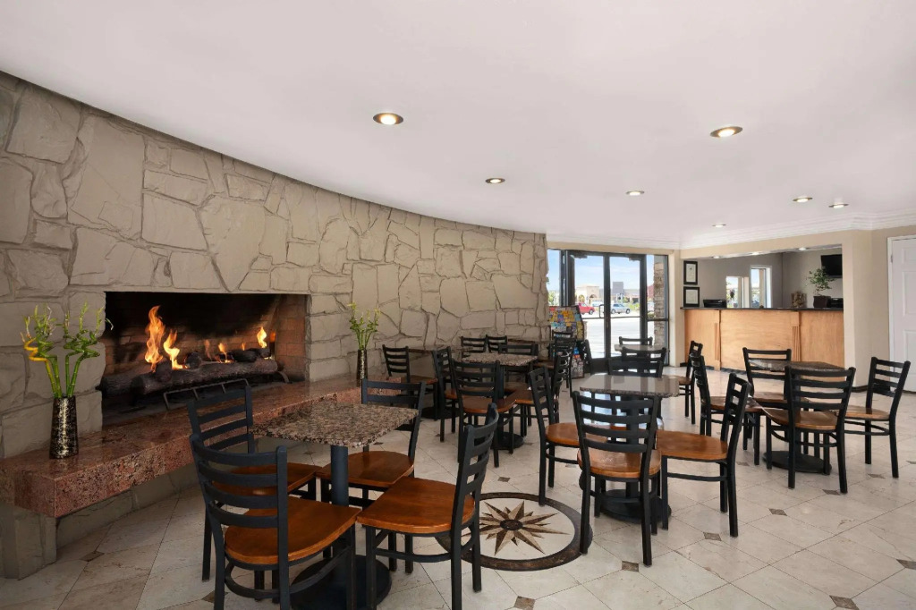 Quality Inn & Suites Santa Maria