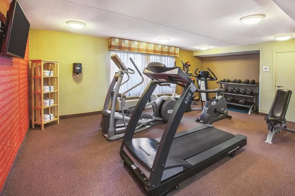La Quinta Inn & Suites Canton