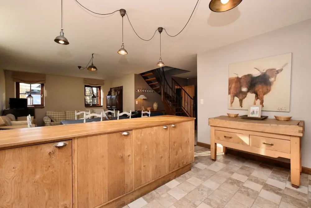 Rustic holiday home in Halleux