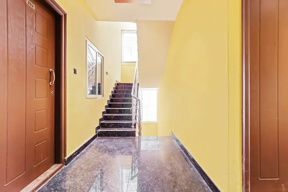 Rg Grand by OYO Rooms
