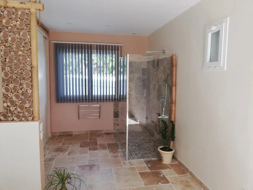 Villa BELLE VUE, CHAMBRE BAMBOUS