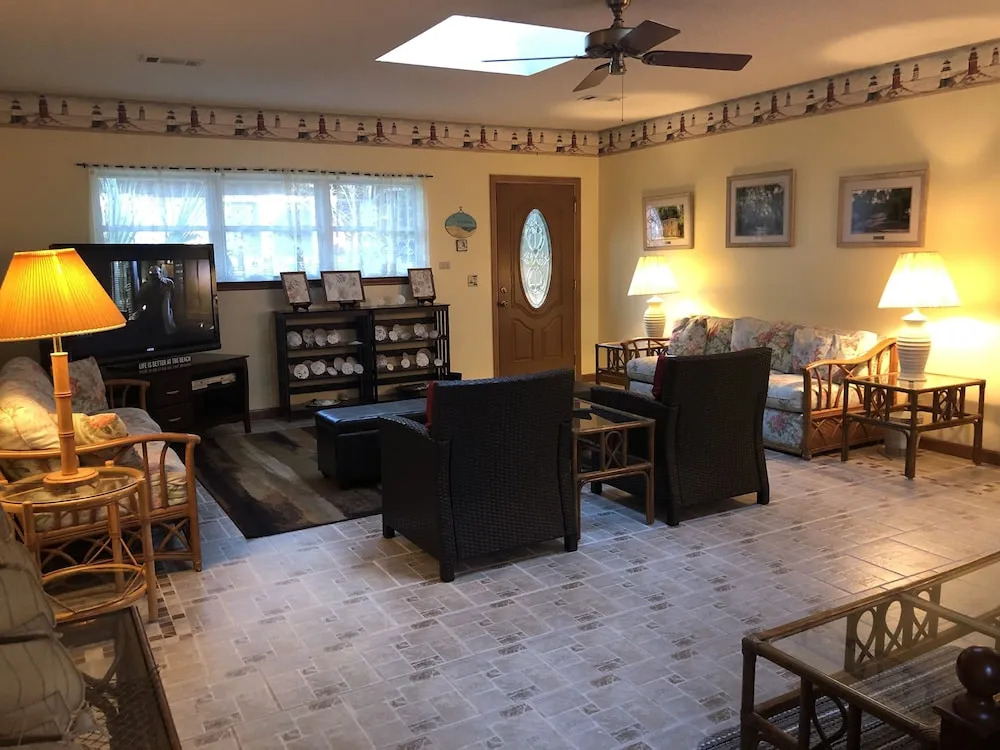 BARRONHAUS home