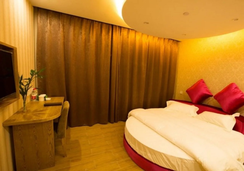 GreenTree Inn Nantong Huida Square Yuejiang Road Express Hotel