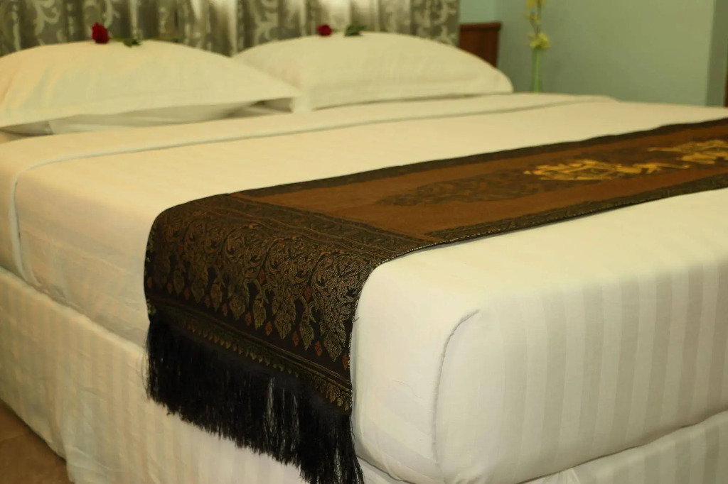 Royal City Hotel