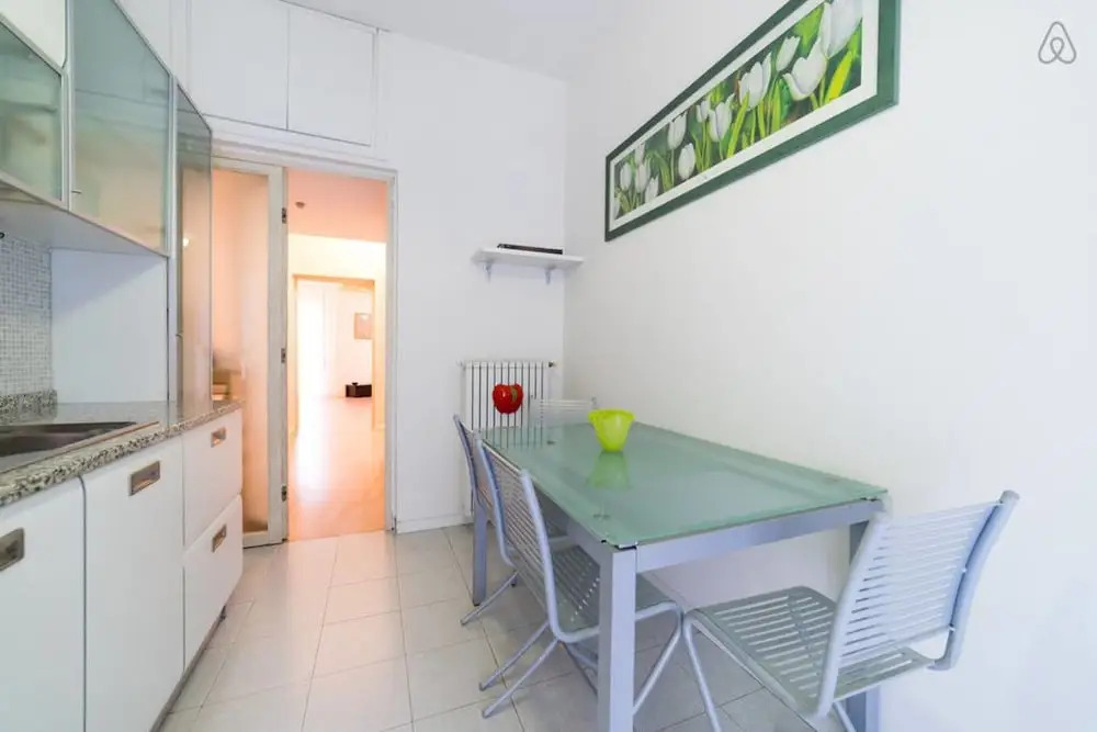 Large Flat With Garden and car Parking