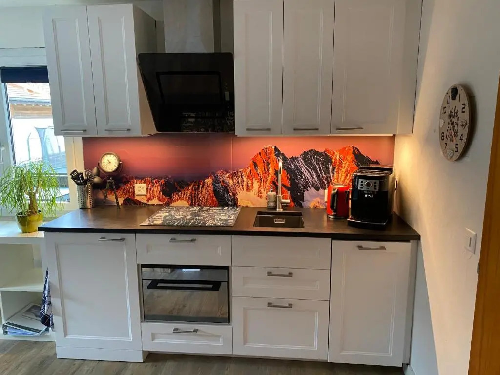 Spring Inn Apartments