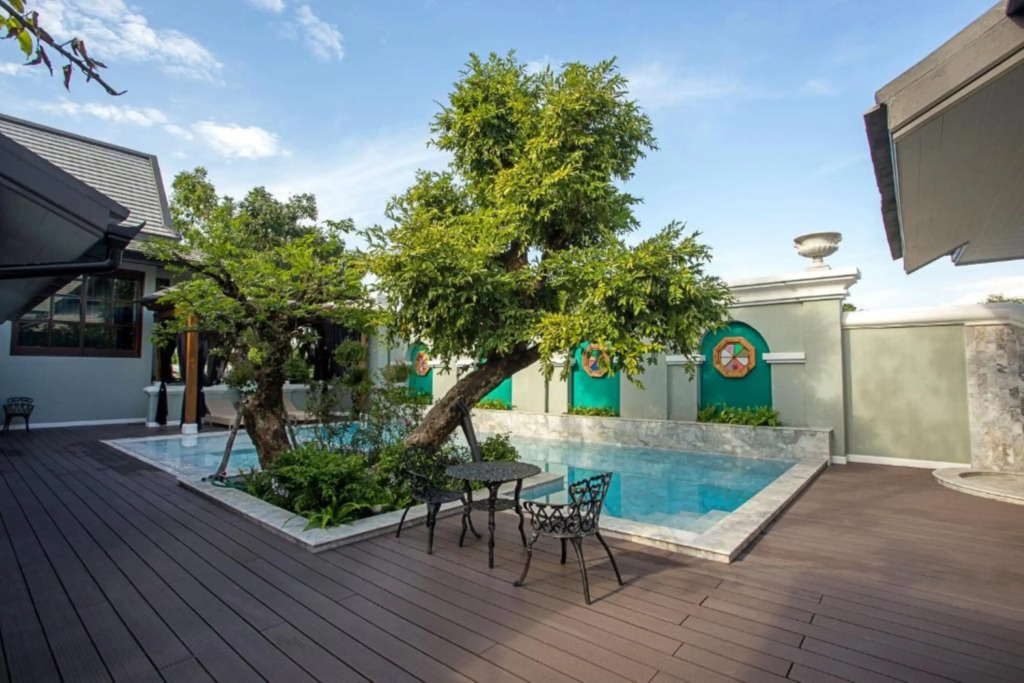 V heritage villa chiangmai