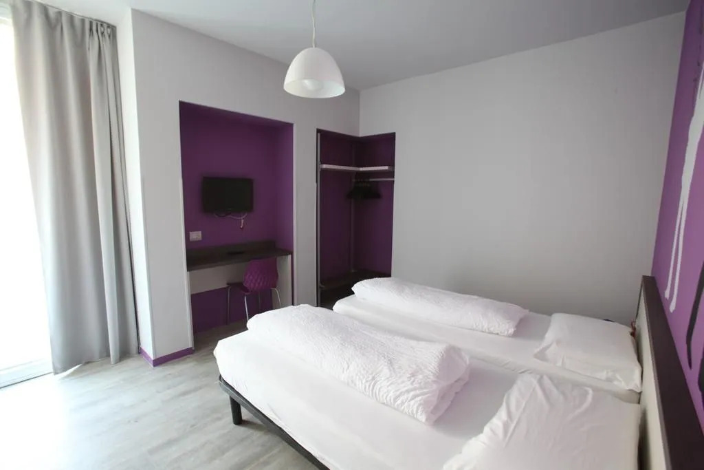 Sure Hotel by Best Western Nologo