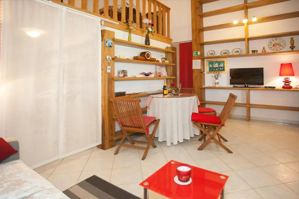 Cozy Guest House Kamenita