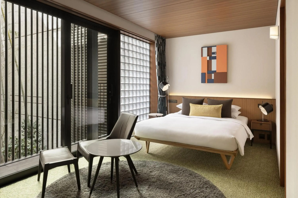 THE AOYAMA GRAND HOTEL